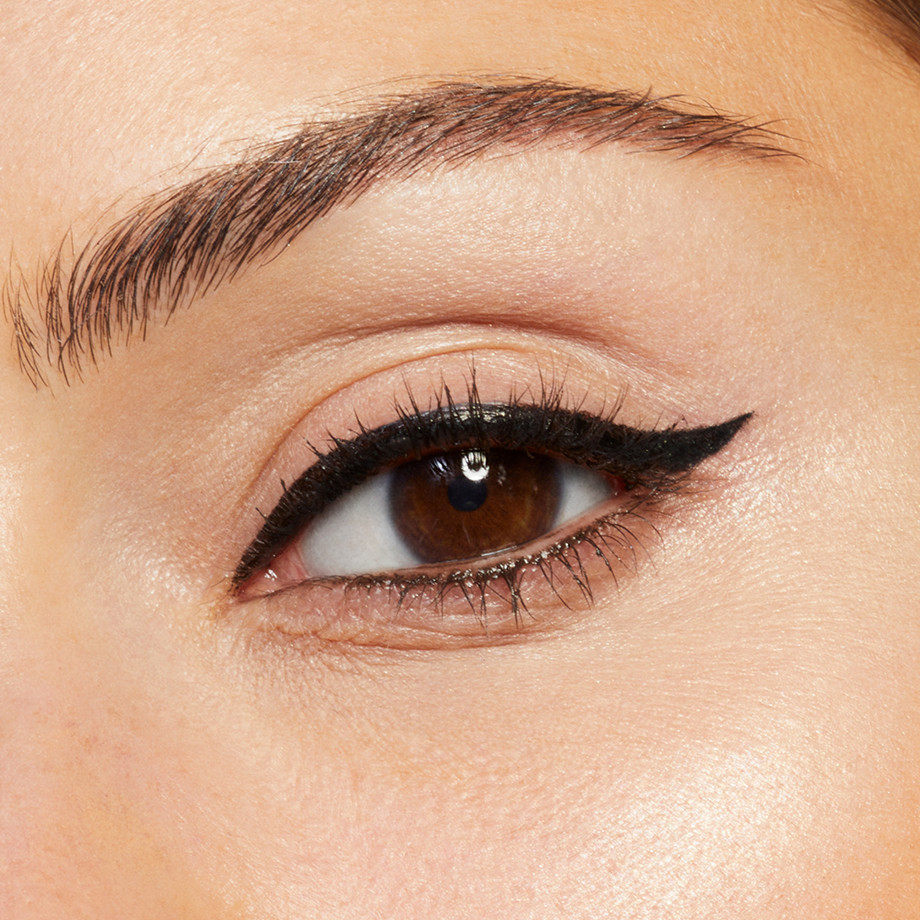 smooth edges for eyeliner