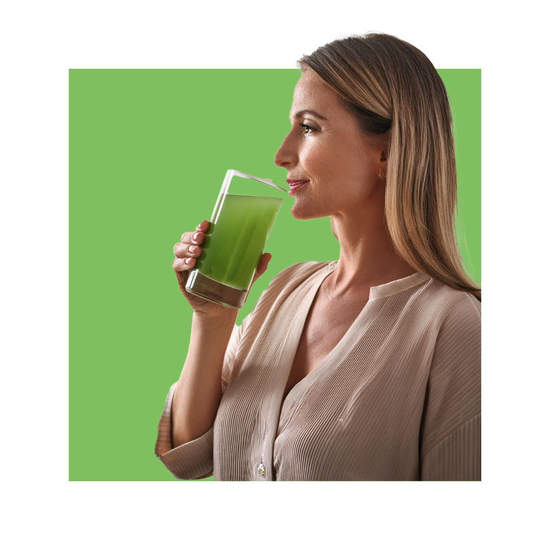 woman drinking aloe vera
