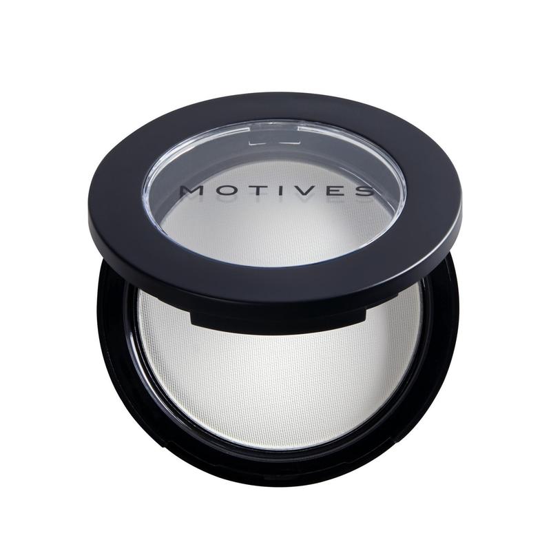 Motives&reg; HD無瑕定妝蜜粉餅