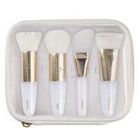 包含四支迷你護膚掃